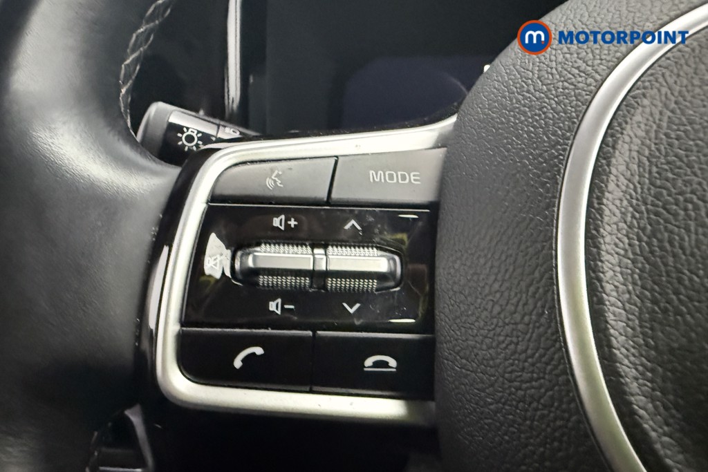 KIA Sorento 2 Automatic Petrol-Electric Hybrid SUV - Stock Number (1586592) - 13th supplementary image