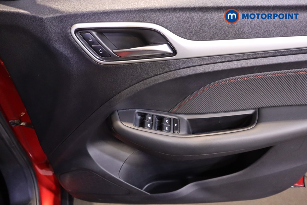 Mg Motor Uk ZS Exclusive Manual Petrol SUV - Stock Number (1589011) - 9th supplementary image