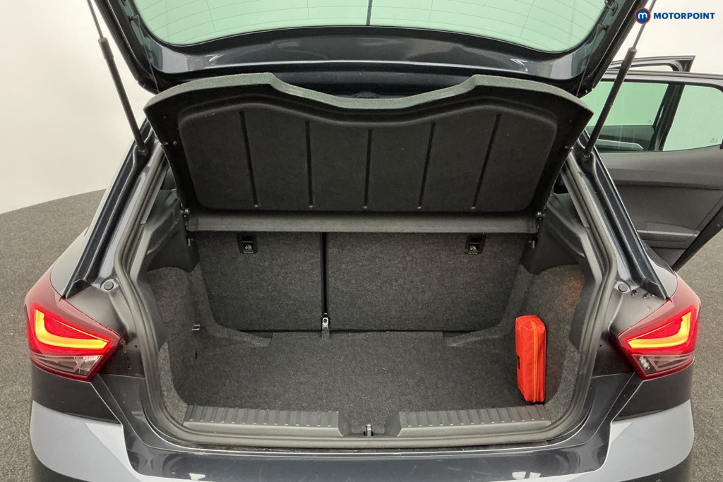 Seat Ibiza Xcellence Lux Automatic Petrol Hatchback - Stock Number (1590462) - 4th supplementary image