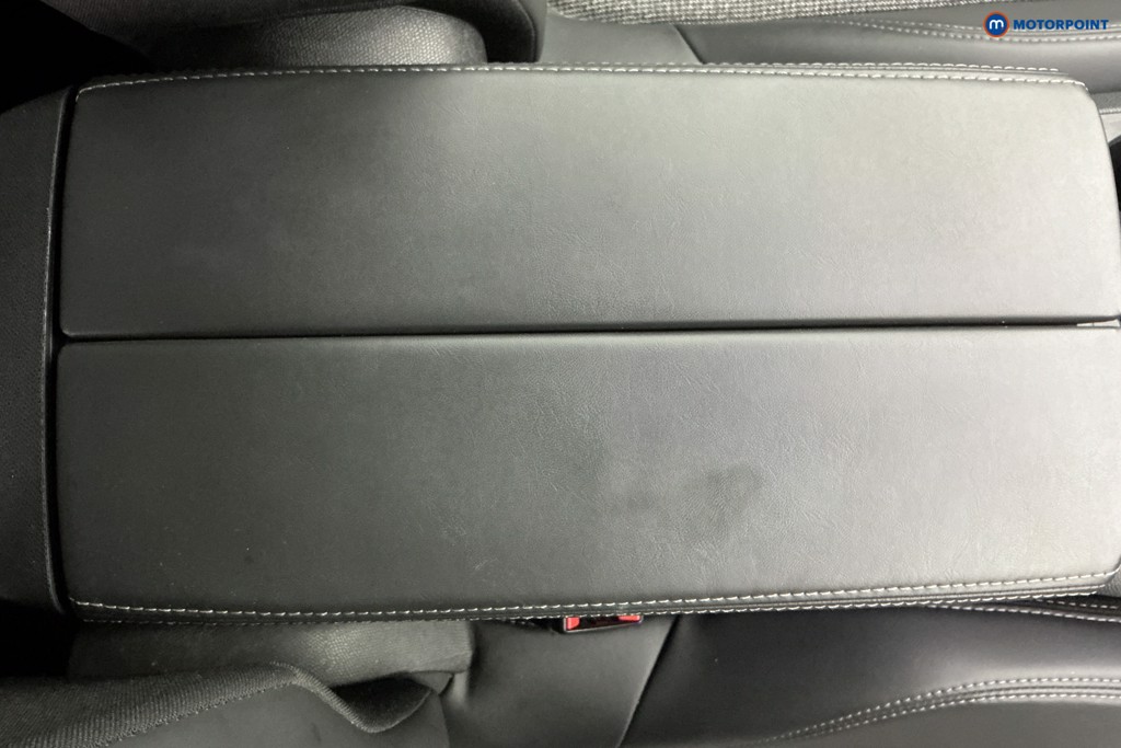 Peugeot 3008 Allure Automatic Diesel SUV - Stock Number (1590739) - 14th supplementary image