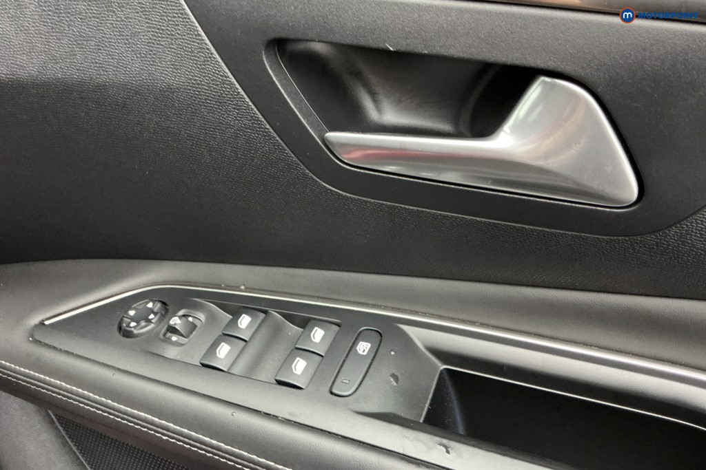 Peugeot 3008 Allure Automatic Diesel SUV - Stock Number (1590739) - 23rd supplementary image