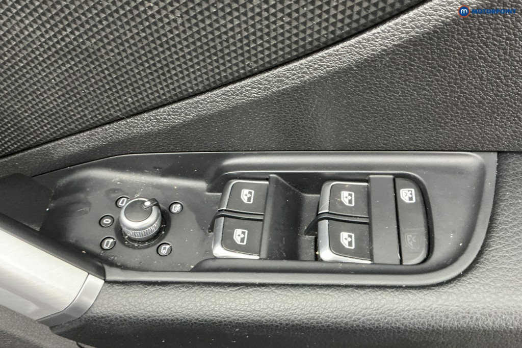 Audi Q2 S Line Automatic Petrol SUV - Stock Number (1592082) - 24th supplementary image