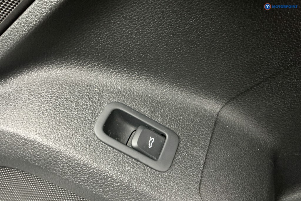 Audi Q2 S Line Automatic Petrol SUV - Stock Number (1592082) - 26th supplementary image