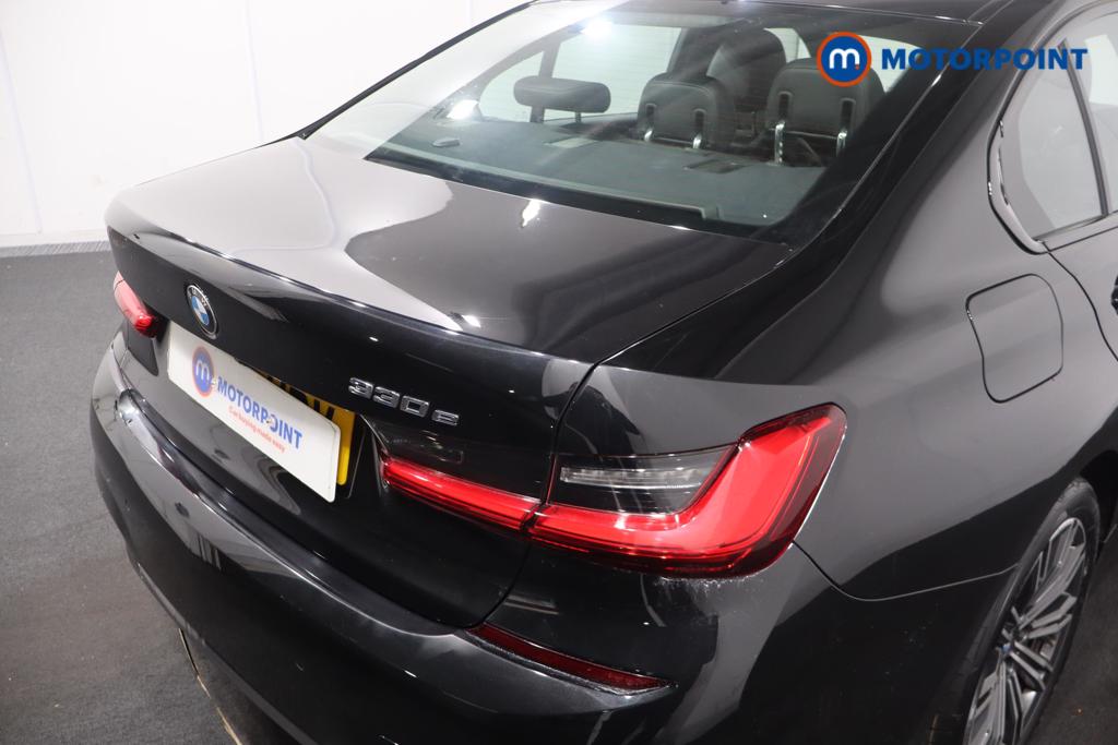 BMW 3 Series M Sport Automatic Petrol Plug-In Hybrid Saloon - Stock Number (1592642) - 4th supplementary image