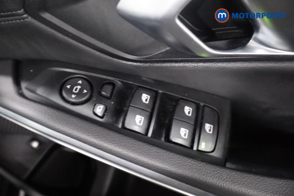 BMW 3 Series M Sport Automatic Petrol Plug-In Hybrid Saloon - Stock Number (1592642) - 12th supplementary image