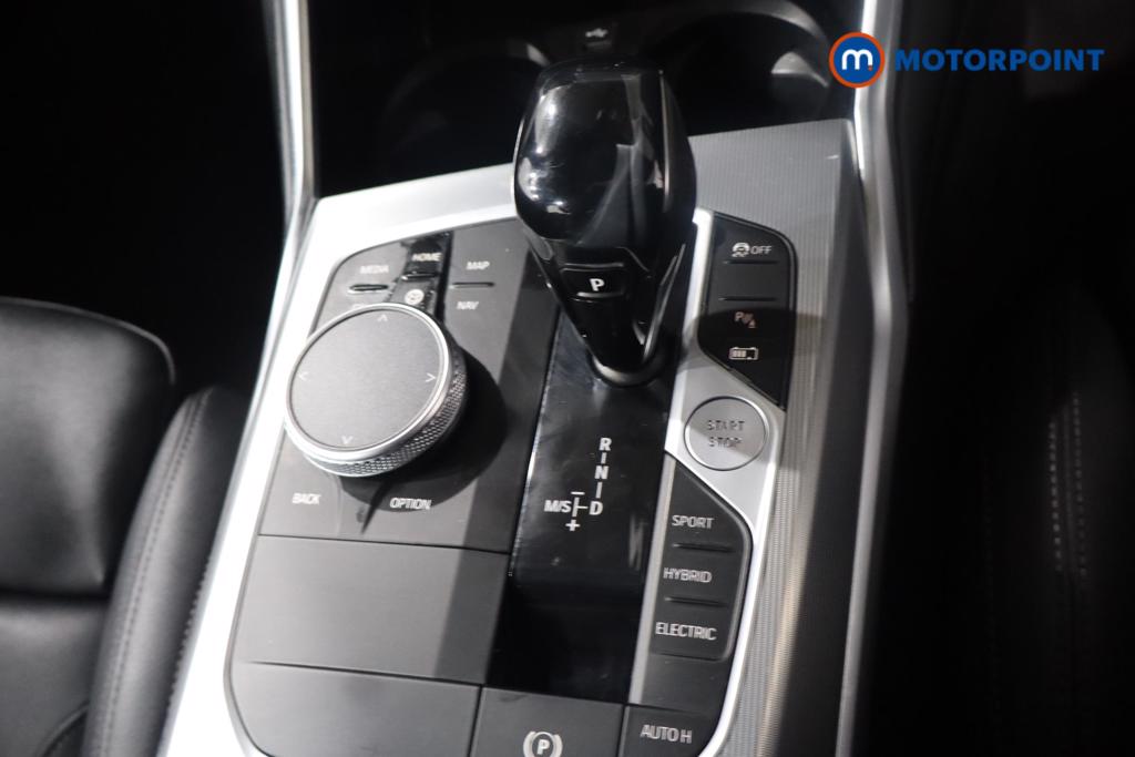 BMW 3 Series M Sport Automatic Petrol Plug-In Hybrid Saloon - Stock Number (1592642) - 17th supplementary image