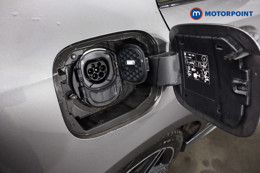 Mercedes-Benz A Class Amg Line Automatic Petrol Plug-In Hybrid Hatchback - Stock Number (1592916) - 33rd supplementary image