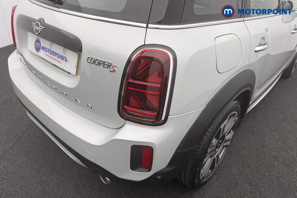 Mini Countryman Cooper S Exclusive Automatic Petrol SUV - Stock Number (1594811) - 19th supplementary image