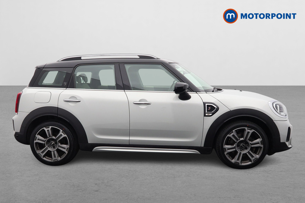 Mini Countryman Cooper S Exclusive Automatic Petrol SUV - Stock Number (1594811) - Drivers side