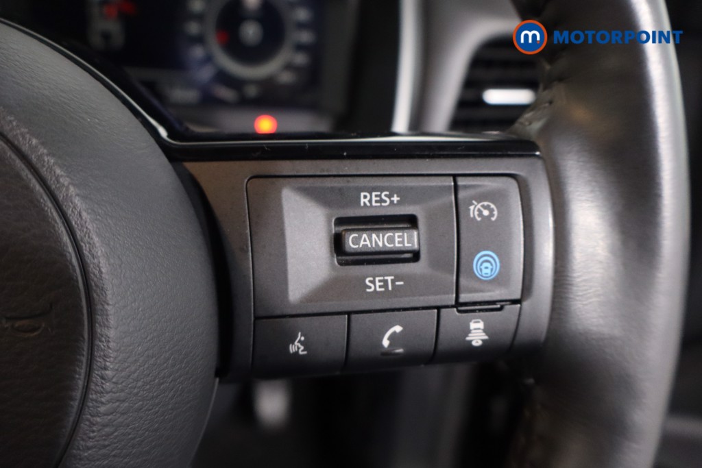 Nissan Qashqai N-Connecta Automatic Petrol-Electric Hybrid SUV - Stock Number (1595278) - 8th supplementary image