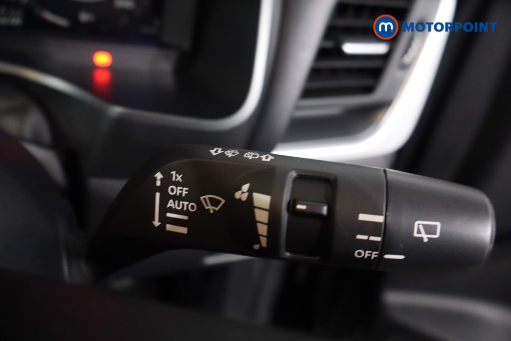 Nissan Qashqai N-Connecta Automatic Petrol-Electric Hybrid SUV - Stock Number (1595278) - 15th supplementary image