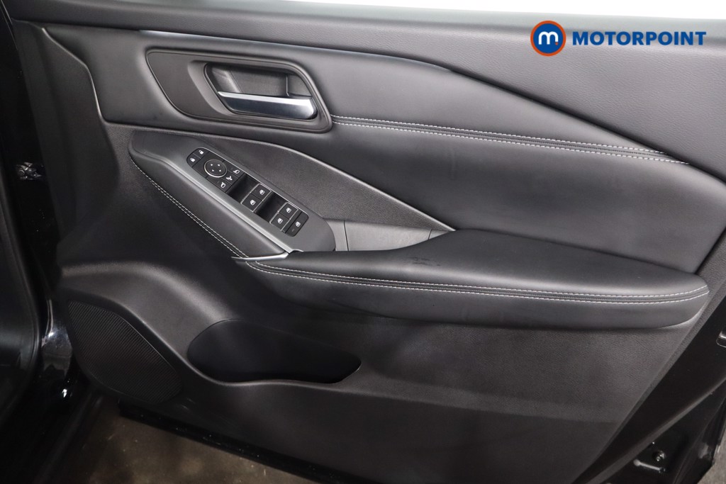 Nissan Qashqai N-Connecta Automatic Petrol-Electric Hybrid SUV - Stock Number (1595278) - 22nd supplementary image