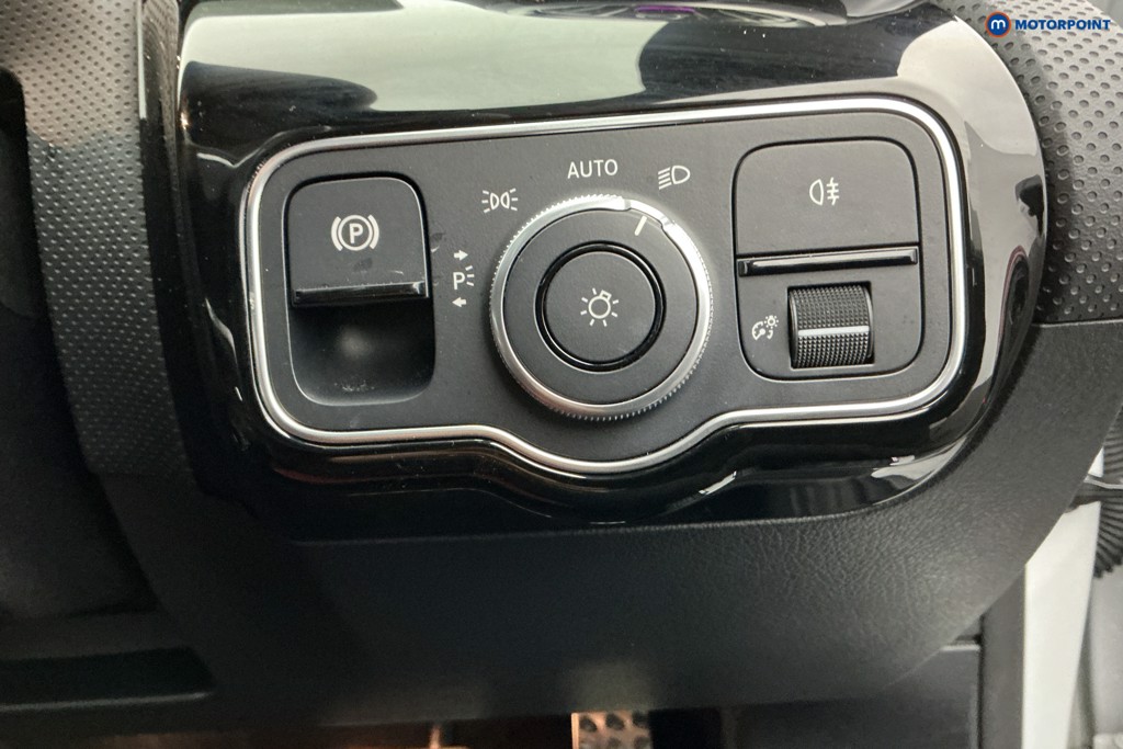 Mercedes-Benz CLA Amg Line Automatic Petrol Plug-In Hybrid Coupe - Stock Number (1595472) - 22nd supplementary image