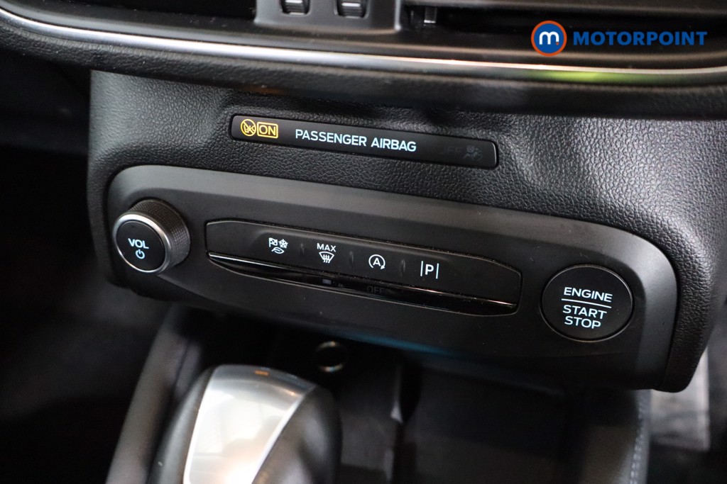 Ford Focus Active X Automatic Petrol Hatchback - Stock Number (1595547) - 13th supplementary image