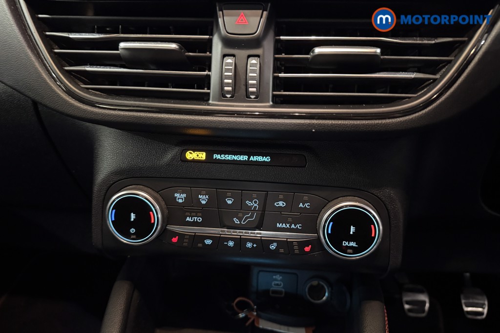 Ford Kuga St-Line Edition Manual Petrol SUV - Stock Number (1595934) - 17th supplementary image