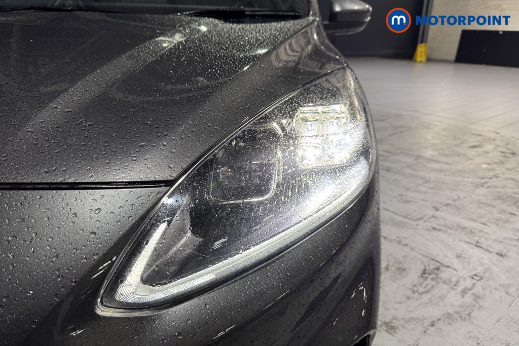 Ford Kuga St-Line Edition Manual Petrol SUV - Stock Number (1595934) - 30th supplementary image