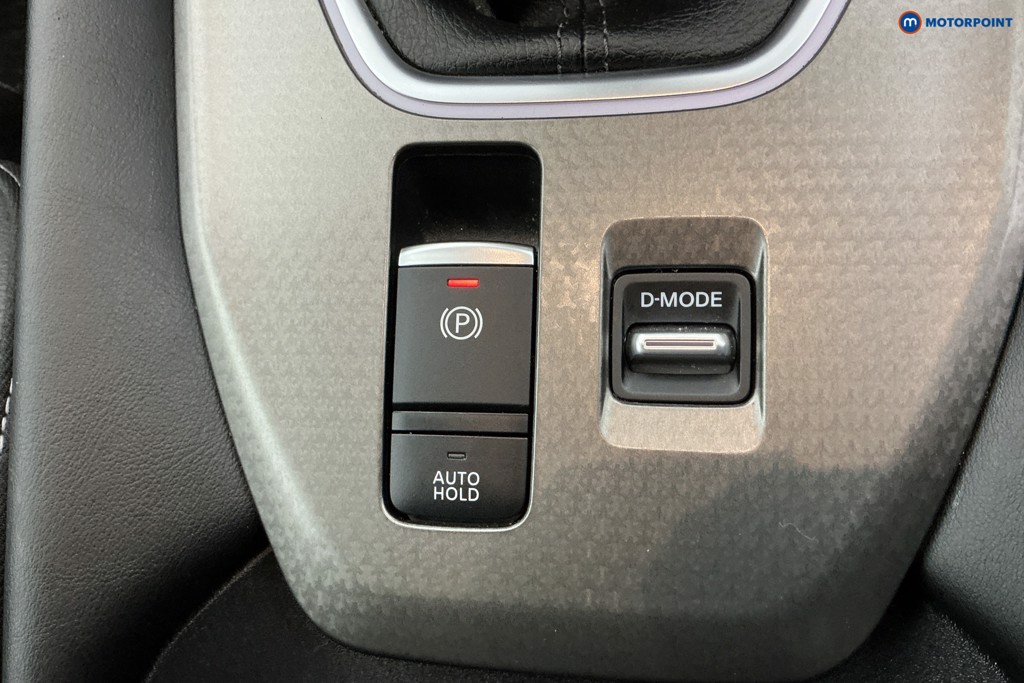 Nissan Qashqai N-Connecta Manual Petrol SUV - Stock Number (1596874) - 16th supplementary image