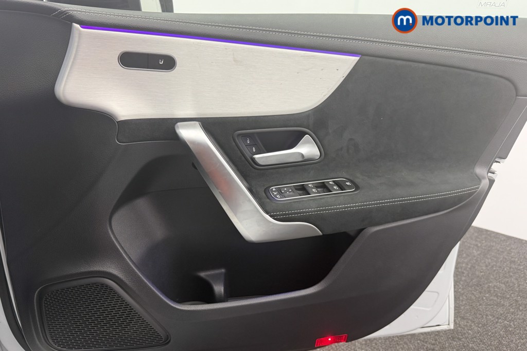 Mercedes-Benz A Class Amg Line Executive Edition Automatic Petrol Hatchback - Stock Number (1596901) - 10th supplementary image