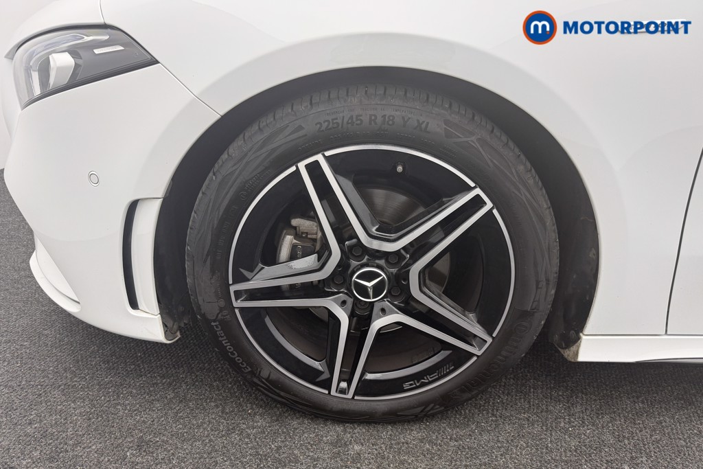 Mercedes-Benz A Class Amg Line Executive Edition Automatic Petrol Hatchback - Stock Number (1596901) - 18th supplementary image