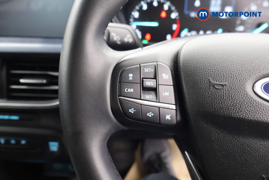 Ford Focus Active Manual Petrol Hatchback - Stock Number (1597295) - 2nd supplementary image