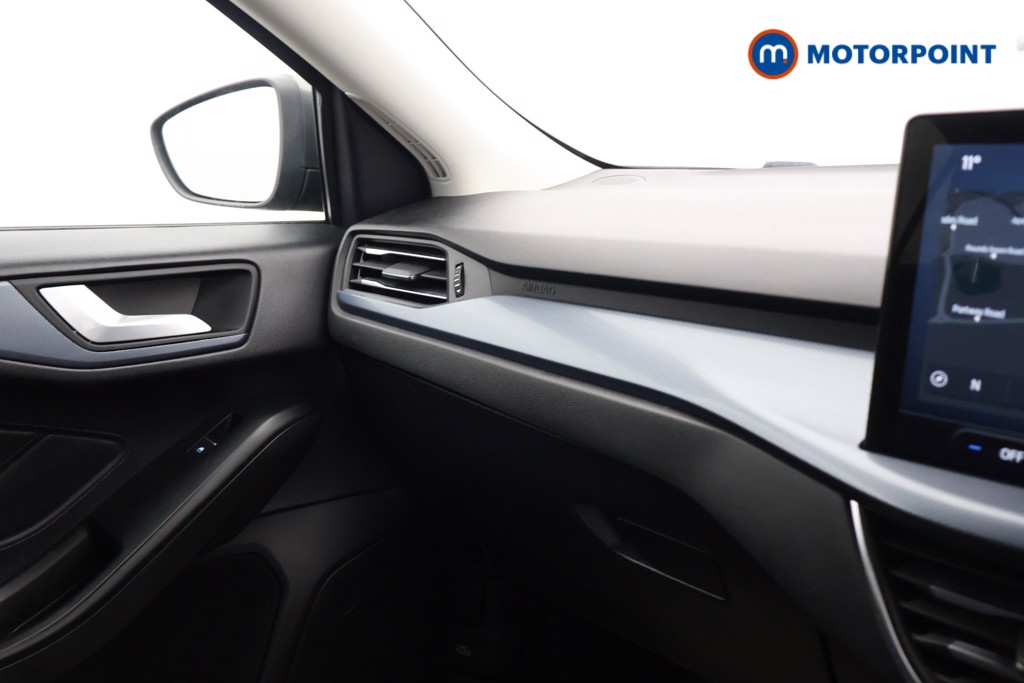 Ford Focus Active Manual Petrol Hatchback - Stock Number (1597295) - 12th supplementary image