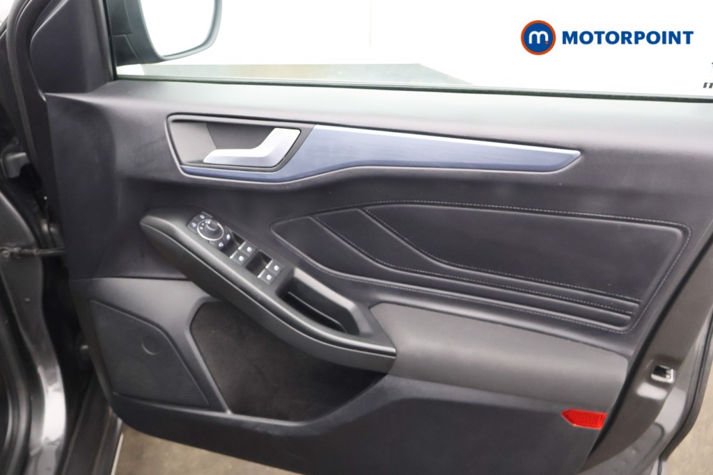 Ford Focus Active Manual Petrol Hatchback - Stock Number (1597295) - 14th supplementary image