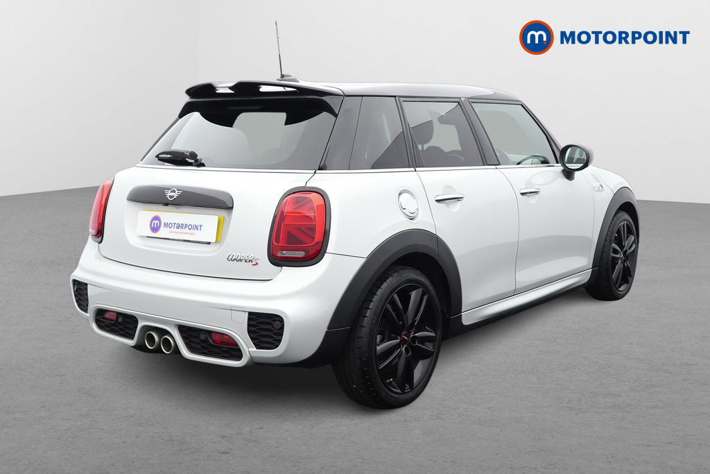 Mini Hatchback Cooper S Sport Automatic Petrol Hatchback - Stock Number (1597438) - Drivers side rear corner