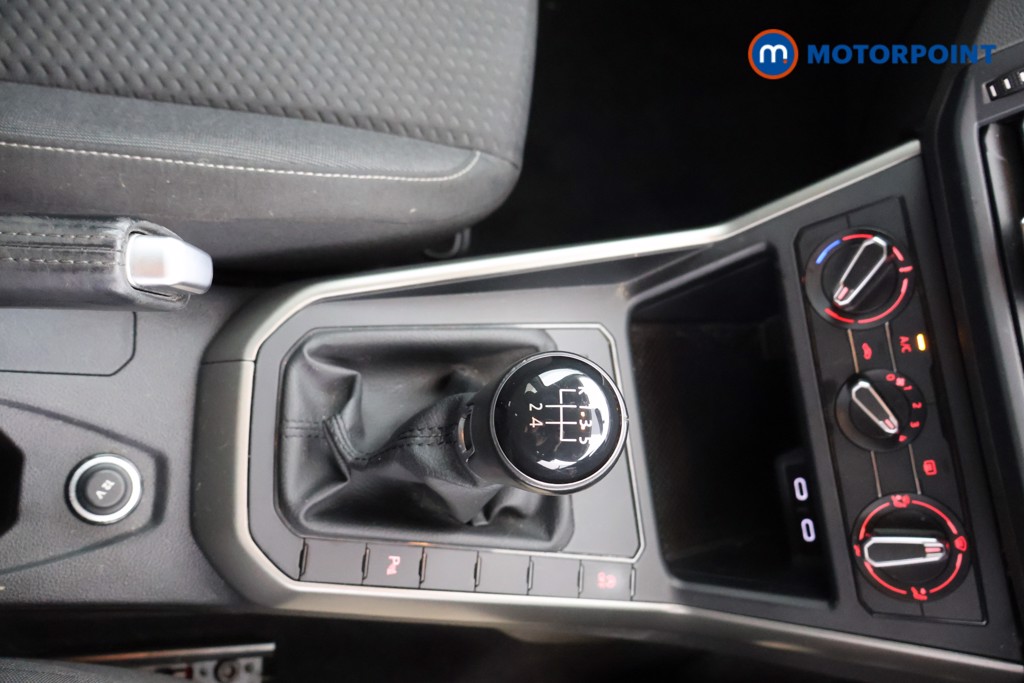 Volkswagen Polo Match Manual Petrol Hatchback - Stock Number (1597441) - 9th supplementary image