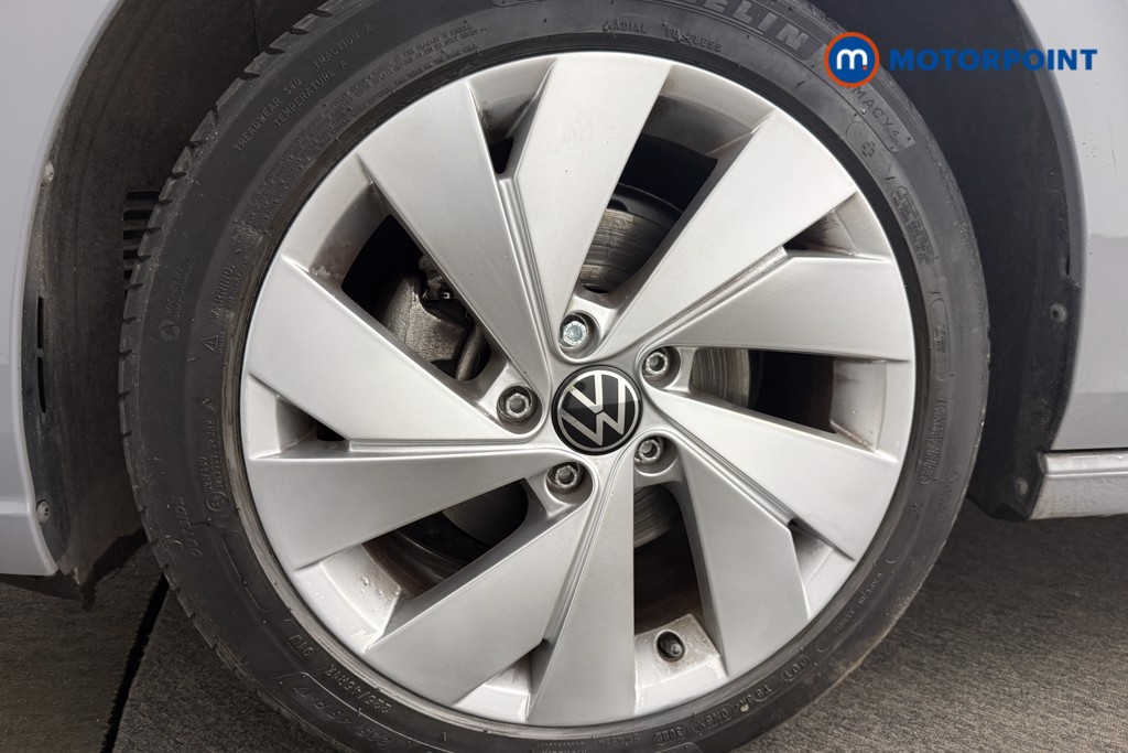 Volkswagen Golf Style Automatic Petrol Hatchback - Stock Number (1597600) - 12th supplementary image