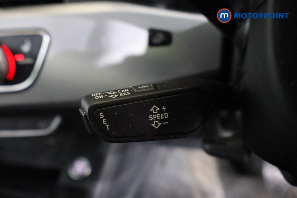 Audi A4 Technik Automatic Diesel Estate - Stock Number (1597841) - 14th supplementary image