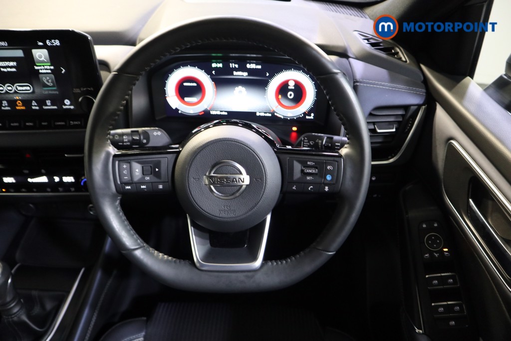 Nissan Qashqai Tekna Manual Petrol SUV - Stock Number (1598070) - 2nd supplementary image