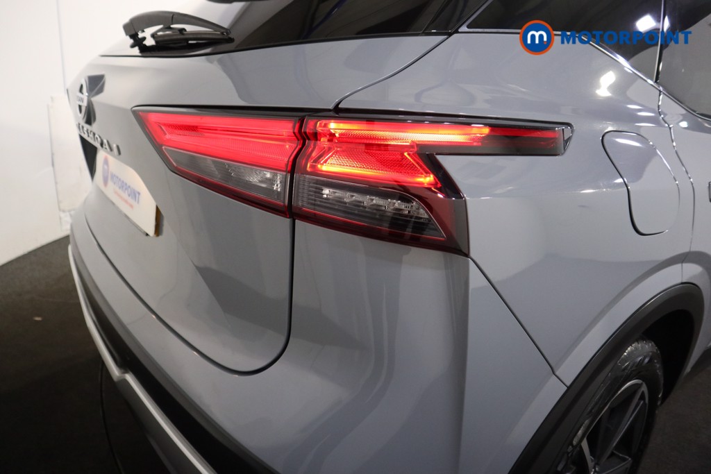 Nissan Qashqai Tekna Manual Petrol SUV - Stock Number (1598070) - 28th supplementary image