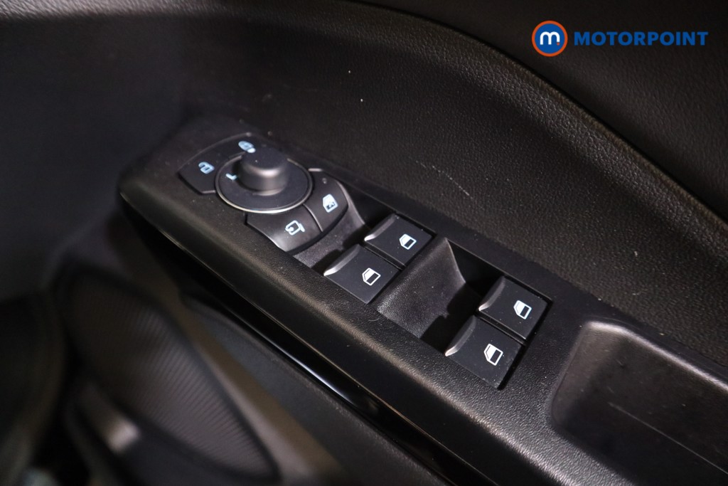 Ford Puma St-Line X Automatic Petrol SUV - Stock Number (1598208) - 11th supplementary image