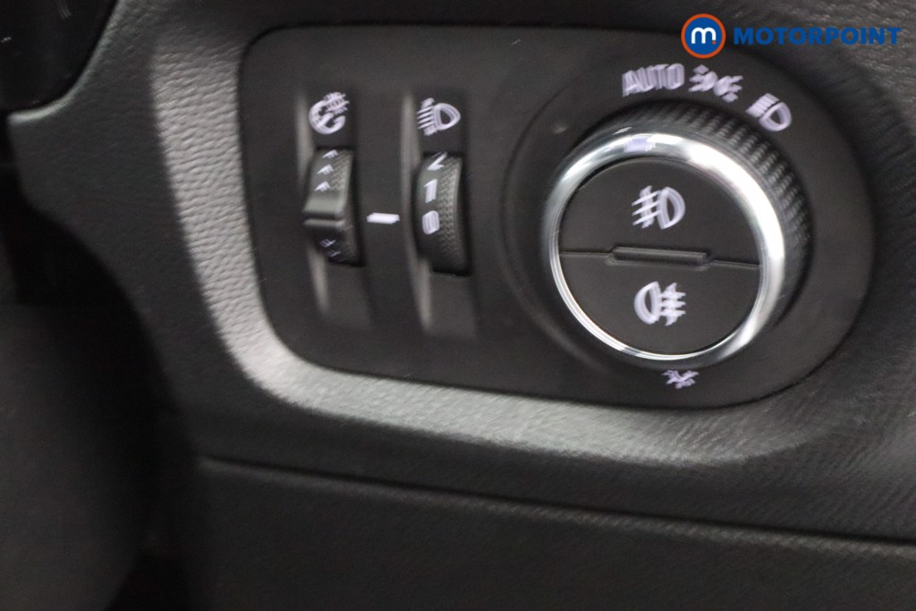 Vauxhall Corsa GS Manual Petrol Hatchback - Stock Number (1598370) - 16th supplementary image