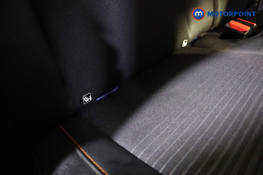 Dacia Duster Extreme Se Manual Petrol SUV - Stock Number (1598552) - 15th supplementary image