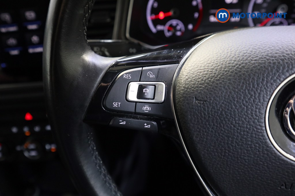 Volkswagen T-Roc SE Manual Petrol SUV - Stock Number (1598851) - 3rd supplementary image