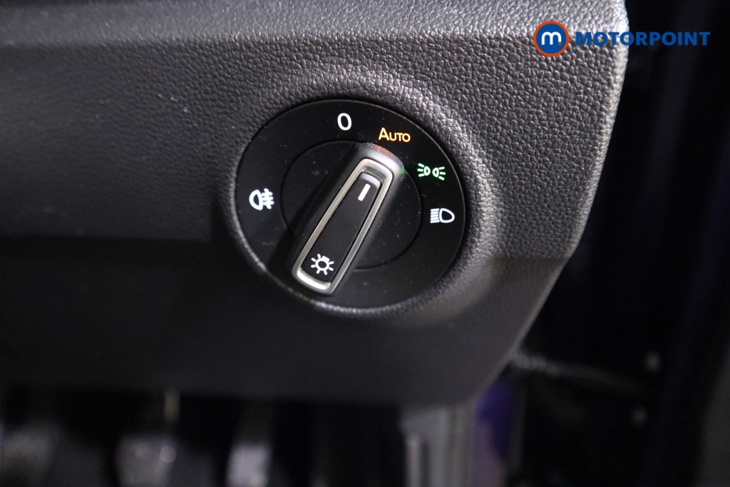 Volkswagen T-Roc SE Manual Petrol SUV - Stock Number (1598851) - 10th supplementary image