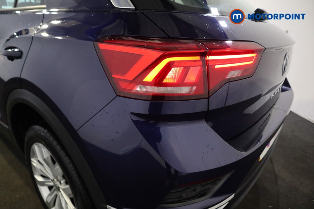 Volkswagen T-Roc SE Manual Petrol SUV - Stock Number (1598851) - 23rd supplementary image