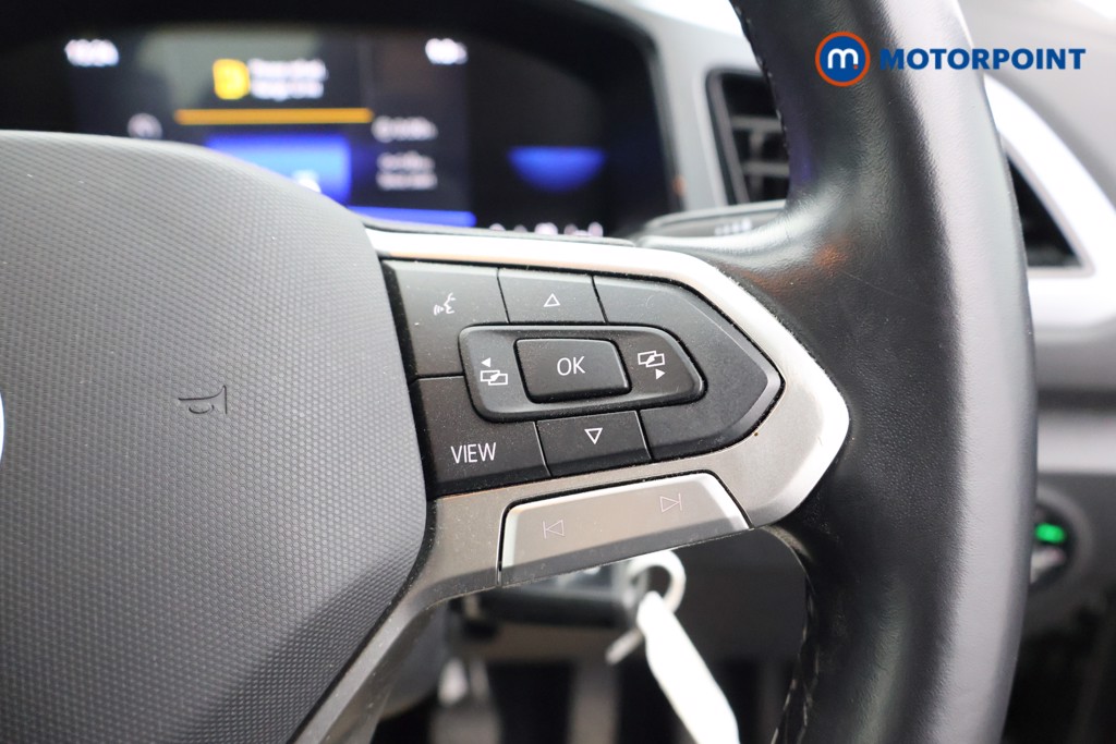 Volkswagen T-Roc Life Manual Petrol SUV - Stock Number (1598873) - 3rd supplementary image