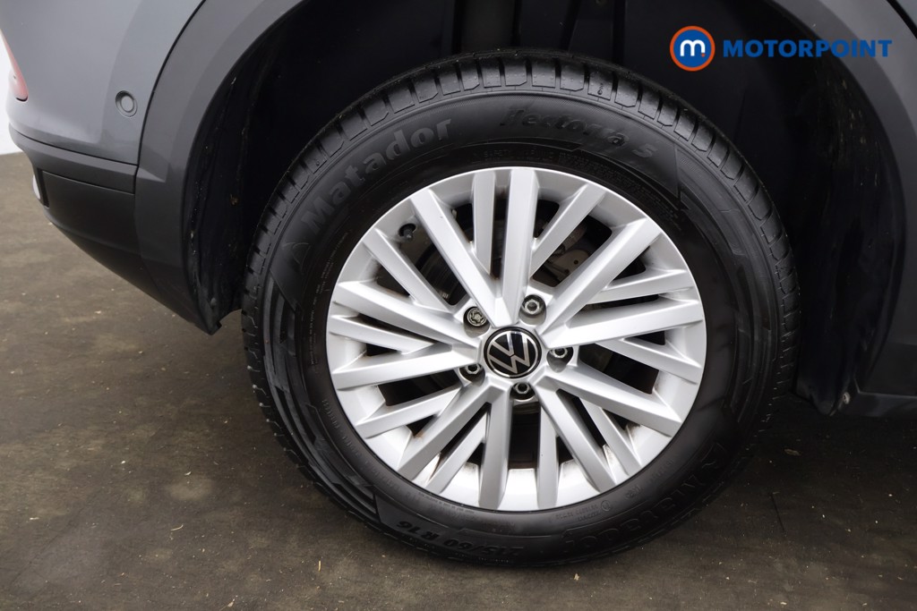 Volkswagen T-Roc Life Manual Petrol SUV - Stock Number (1598873) - 24th supplementary image