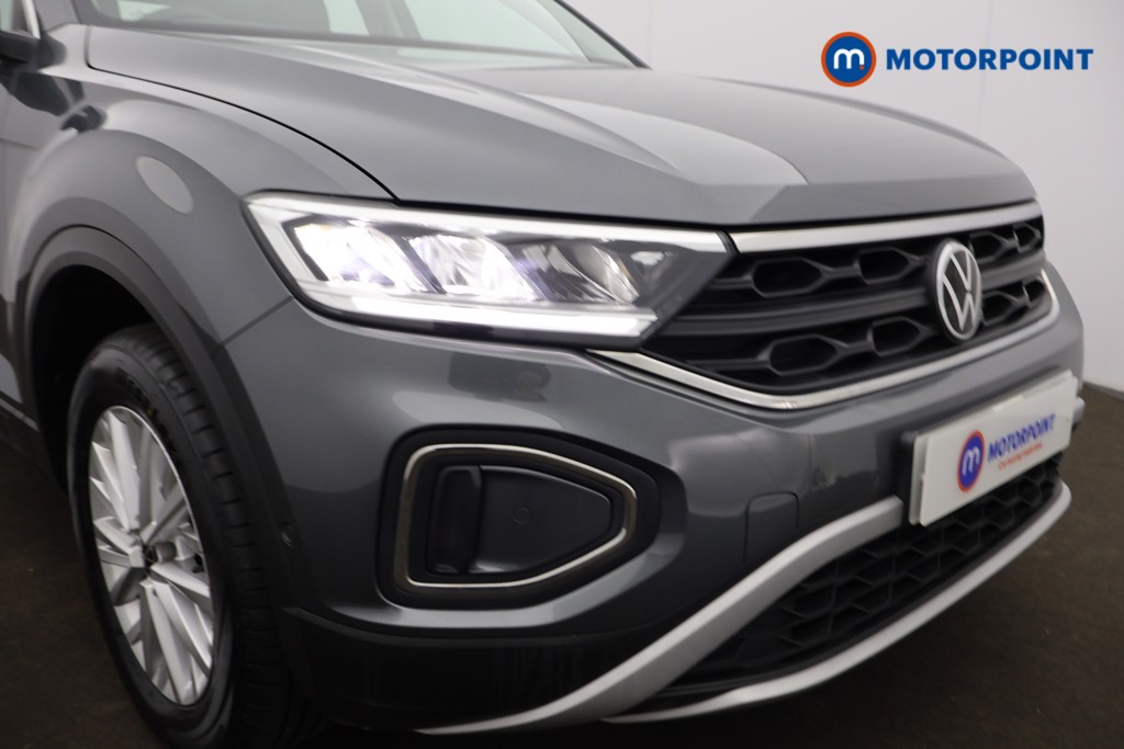 Volkswagen T-Roc Life Manual Petrol SUV - Stock Number (1598873) - 26th supplementary image
