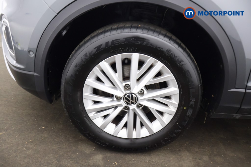 Volkswagen T-Roc Life Manual Petrol SUV - Stock Number (1598873) - 28th supplementary image
