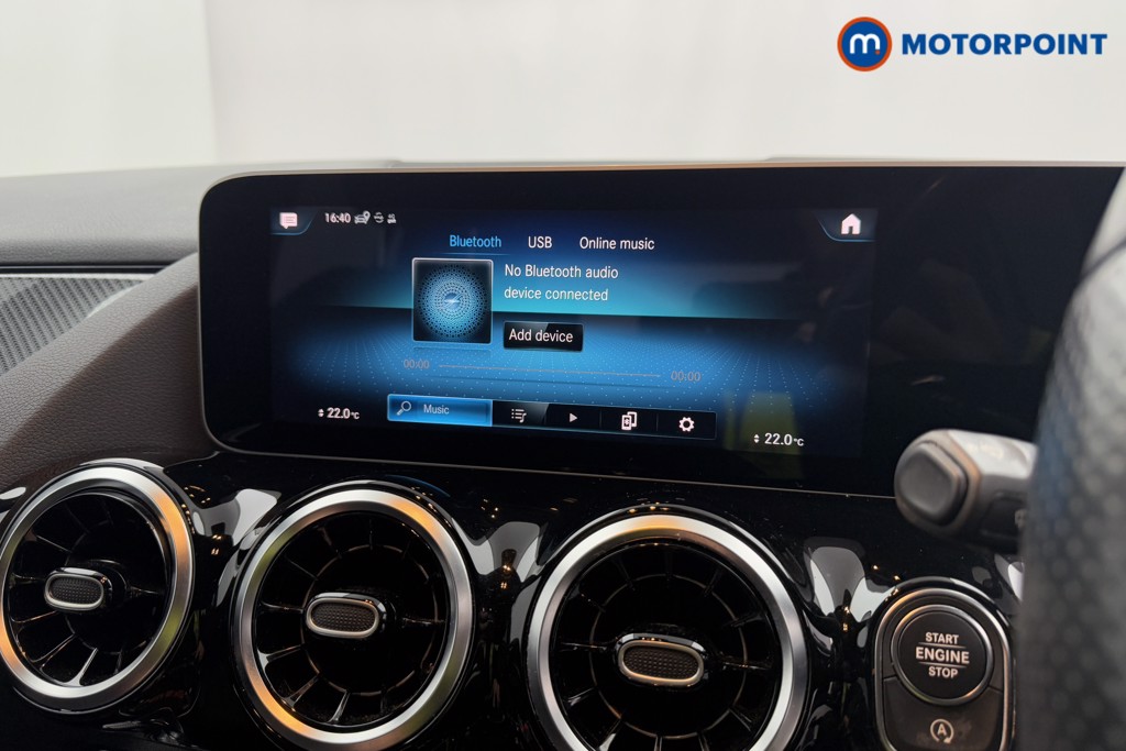 Mercedes-Benz GLA Amg Line Automatic Petrol SUV - Stock Number (1598919) - 12th supplementary image