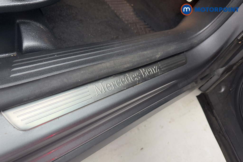 Mercedes-Benz GLA Amg Line Automatic Petrol SUV - Stock Number (1598919) - 24th supplementary image