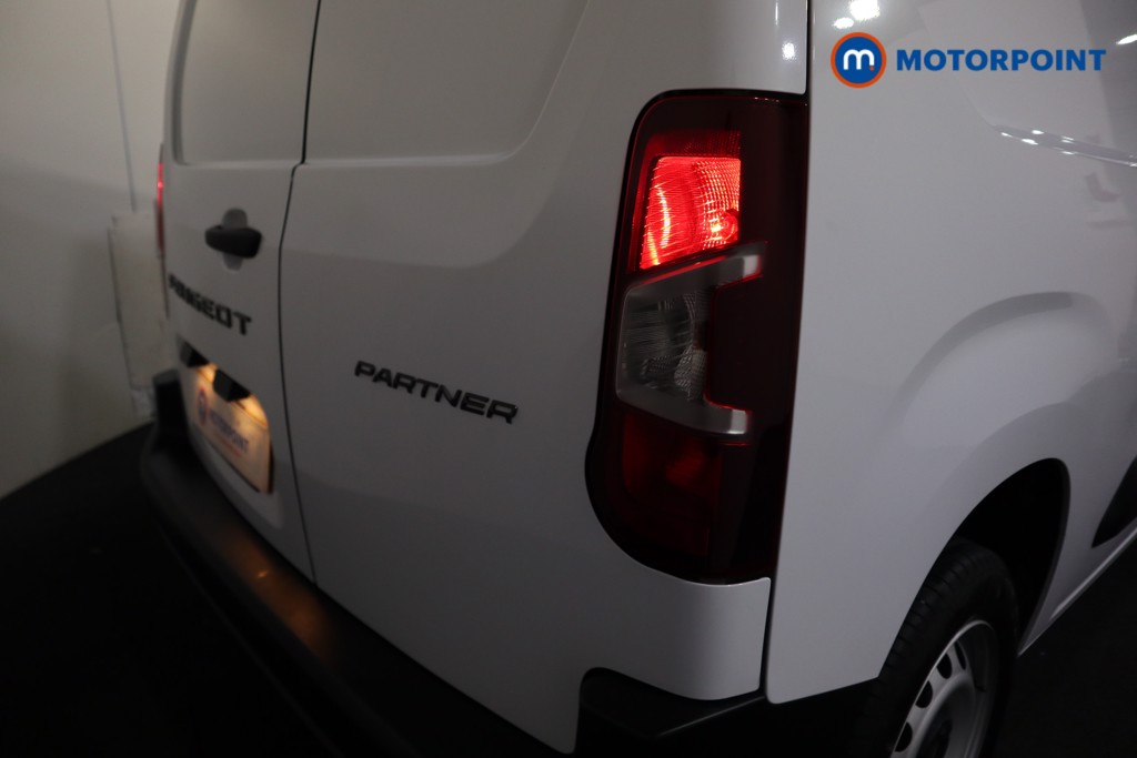 Peugeot Partner Professional Manual Diesel Panel Van - Stock Number (1599399) - 21st supplementary image
