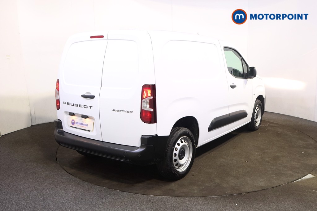Peugeot Partner Professional Manual Diesel Panel Van - Stock Number (1599399) - Drivers side rear corner