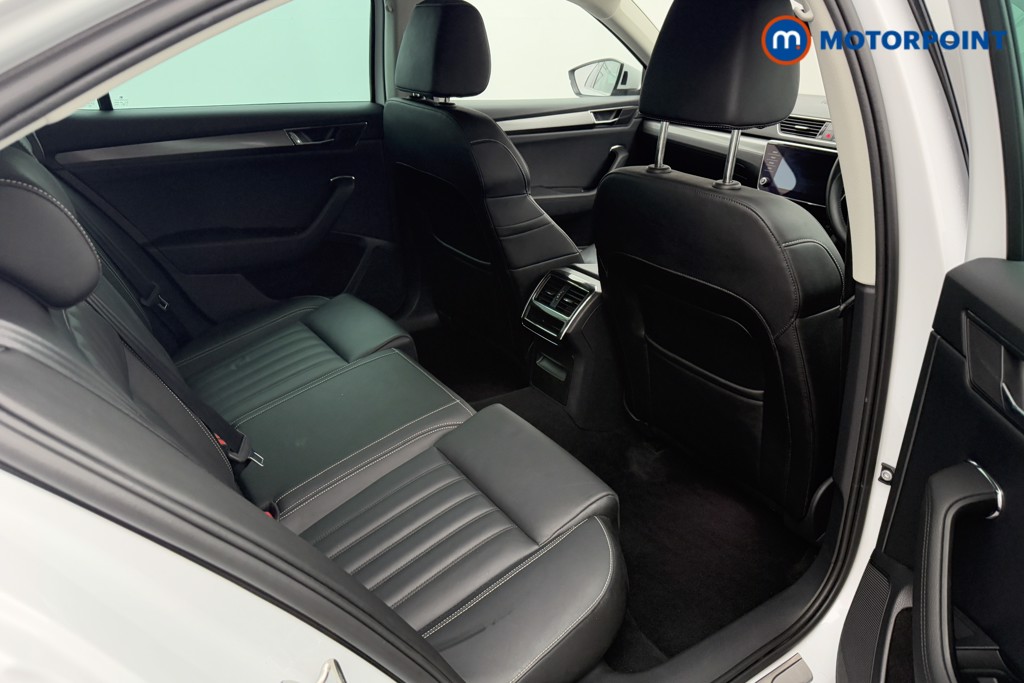 Skoda Superb Se L Automatic Petrol Hatchback - Stock Number (1599408) - 22nd supplementary image