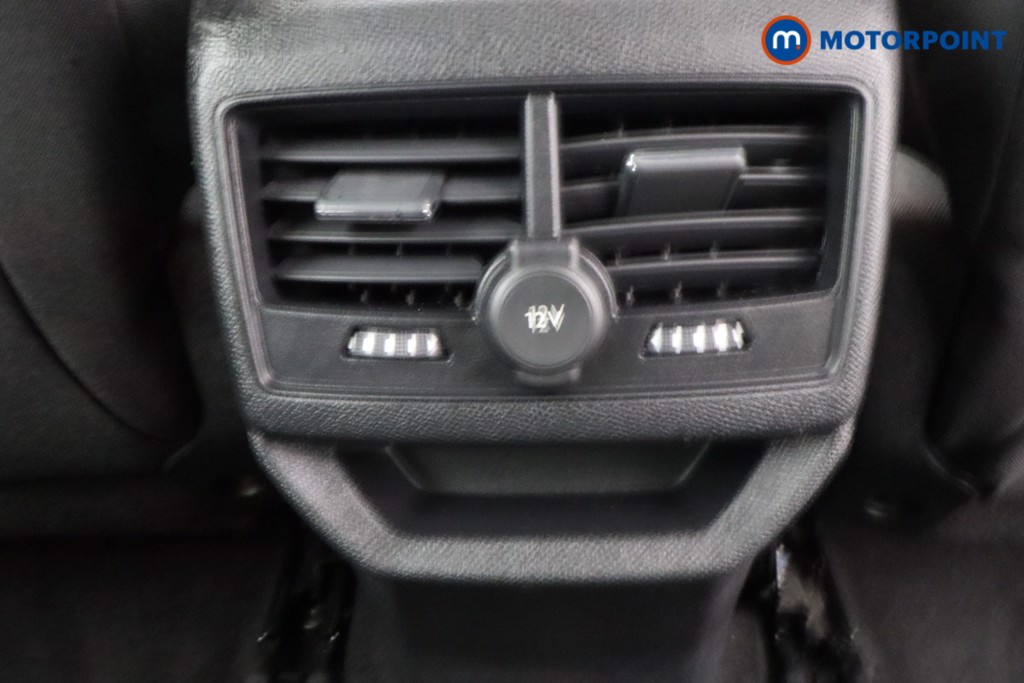 Peugeot 3008 Active Automatic Diesel SUV - Stock Number (1599456) - 18th supplementary image
