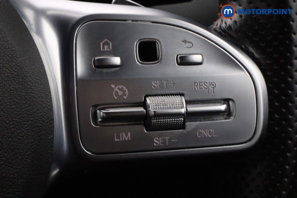 Mercedes-Benz GLA Amg Line Automatic Petrol SUV - Stock Number (1599538) - 5th supplementary image