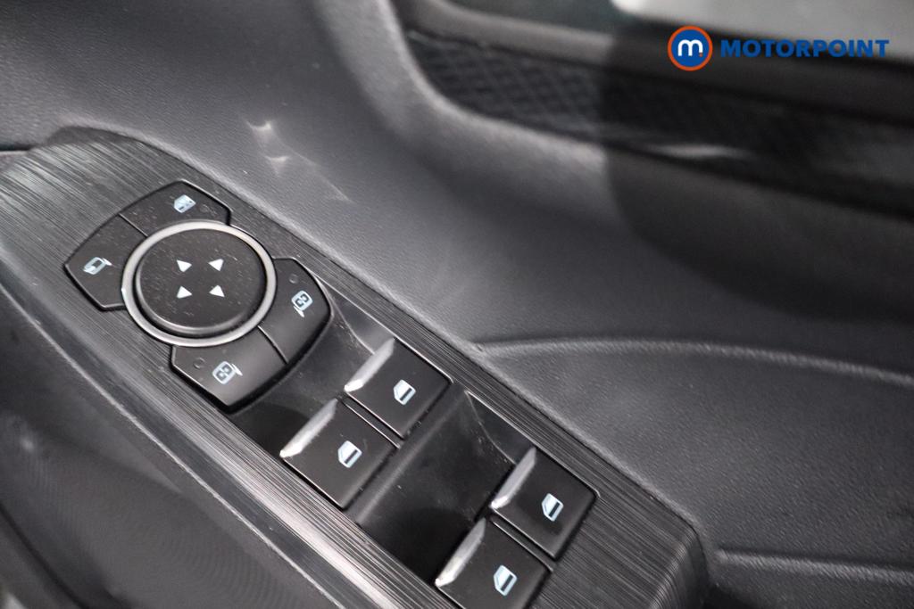 Ford Kuga St-Line X Edition Manual Petrol SUV - Stock Number (1599601) - 11th supplementary image